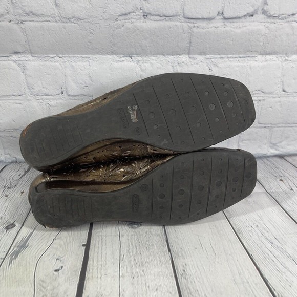 Nurture Flat Size 9.5 M Gold Rustic Comfort Cushioned Ballet Slip On Shoes - Picture 6 of 12